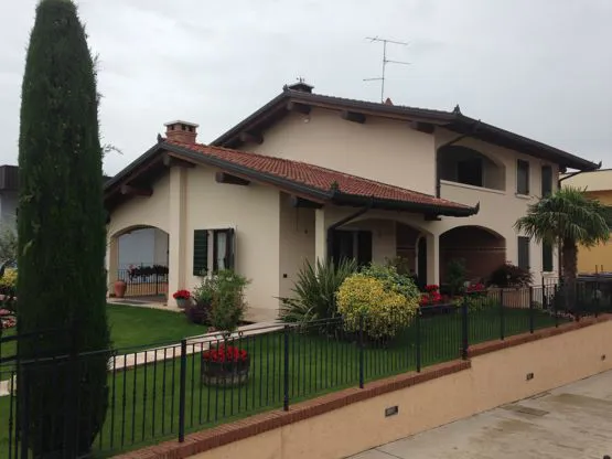 Villetta Unifamiliare ad Illasi con finiture di pregio su tre livelli